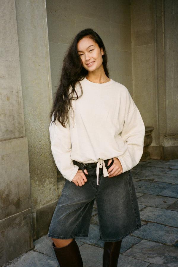 Rabens Saloner Sheela Sweat Drawstring Top I Oyster