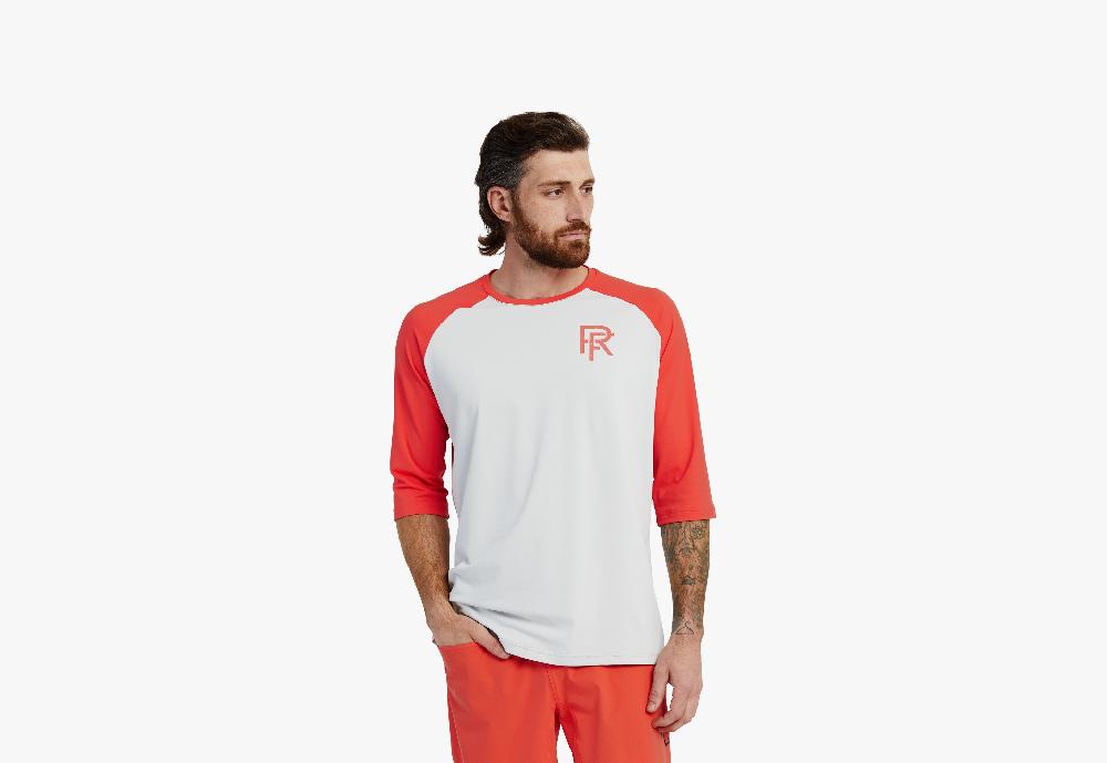 Race Face Commit 3/4 Tech Top