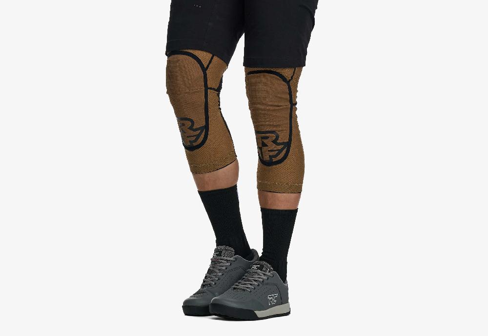 Race Face Covert Knee