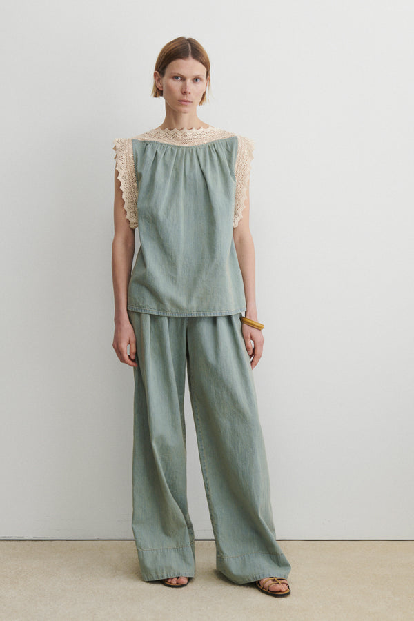 rachel comey Via Top