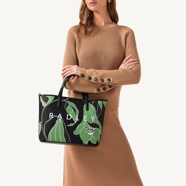 Radley London Black Medium Grab Bag | Southwell Gardens Floral AW24 | Radley