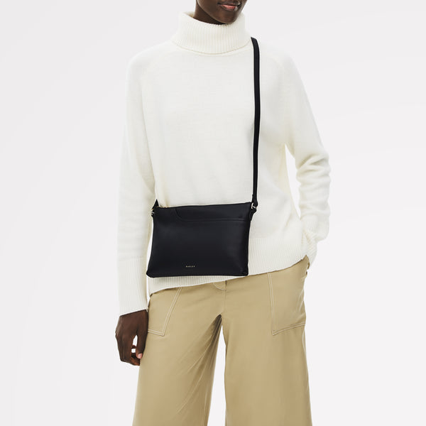 Radley London Black Medium Ziptop EW Cross Body | Pockets AW25 | Radley London