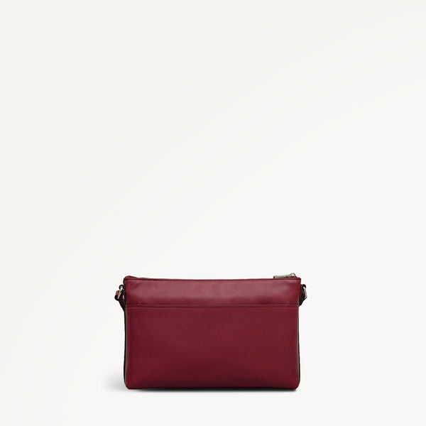 Radley London Carmine Medium Ziptop Ew Cross Body | Pockets AW25 | Radley London