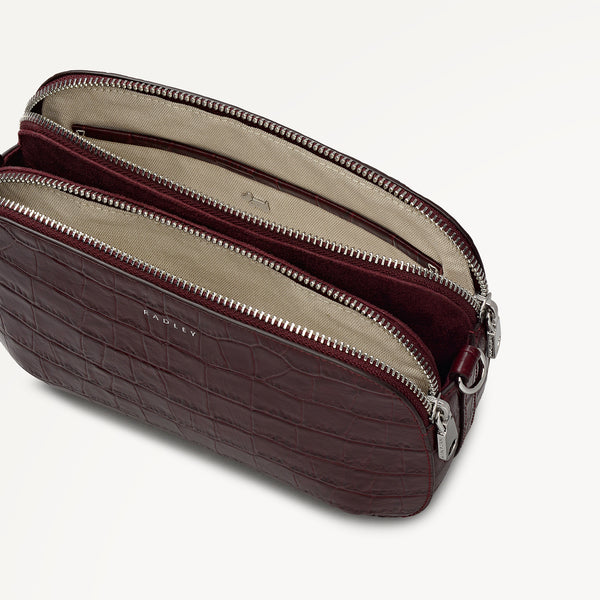 Radley London DUKES PLACE - FAUX CROC MEDIUM ZIPTOP CROSS BODY DARK CHERRY