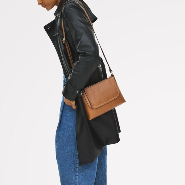 Radley London Indus Tan Small Ziptop Cross Body | Colwyn Road AW25 | Radley London