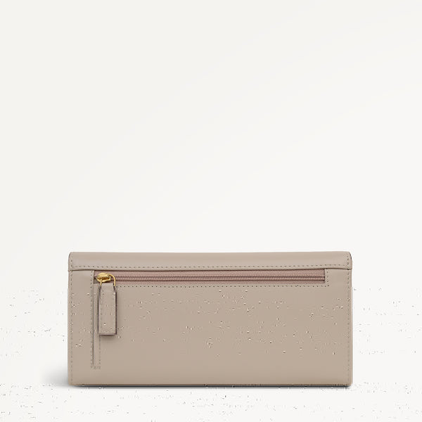 Radley London Porcini Large Flapover Wallet | Acorntopia AW25 | Radley London