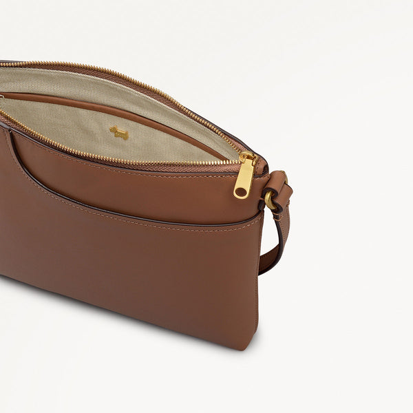 Radley London Saddle Small Ziptop NS Cross Body | Pockets AW25 | Radley London