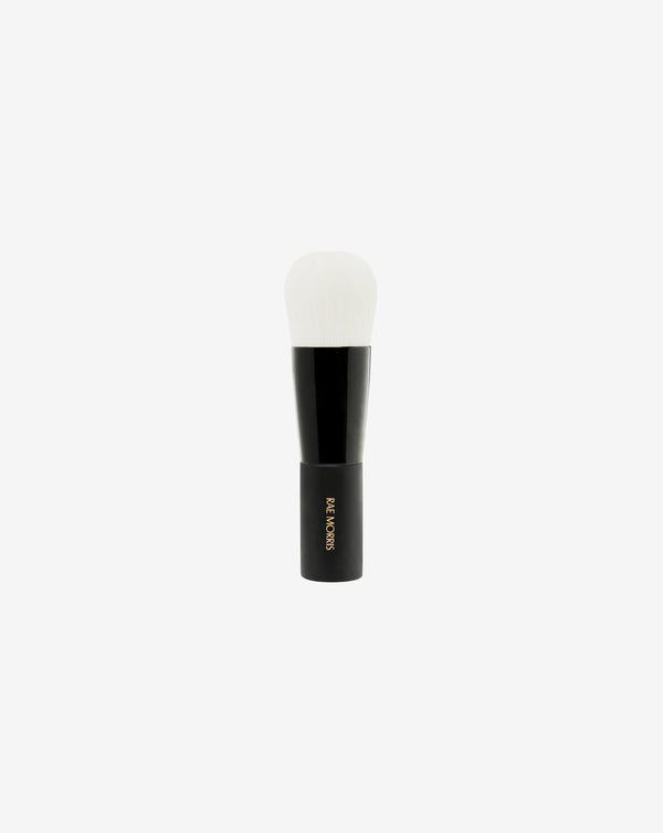 rae morris JISHAKU #27.5: MICRO RADIANCE BRUSH (TRAVEL)