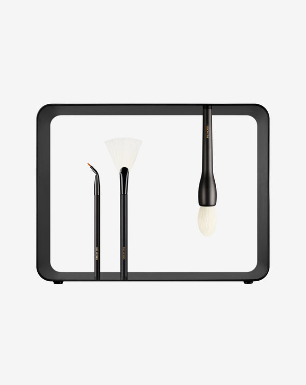 rae morris THE RAE FRAME