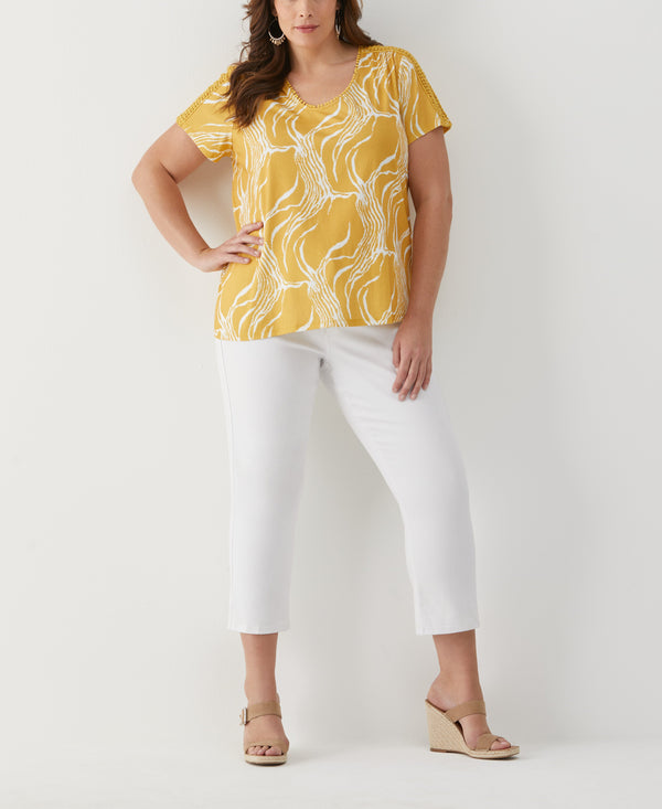 Rafaella Plus Size Ripple Print Dot Trim Tee