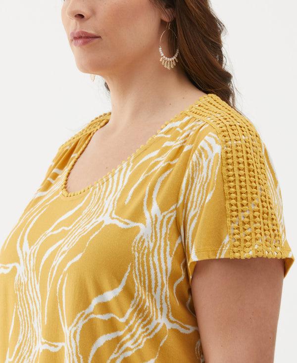 Rafaella Plus Size Ripple Print Dot Trim Tee
