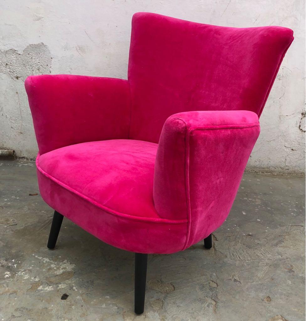 Ragged Rose Fuchsia Pink Velvet Foot Stool