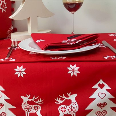 Ragged Rose Red Christmas Star Napkins