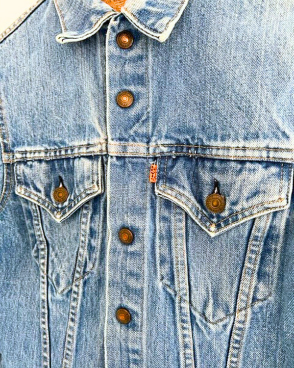 Ragyard Vintage LEVI Denim Jacket With Detachable Macrame Peacock Collar