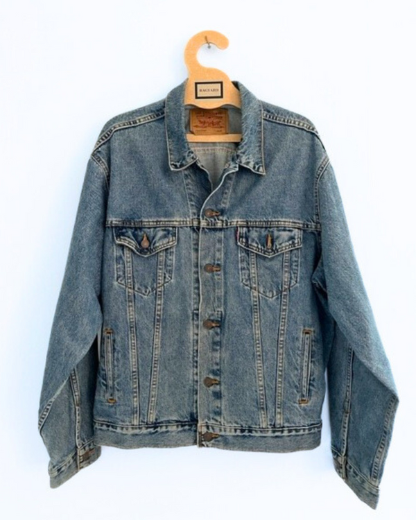 Ragyard Vintage LEVI Denim Jacket With Detachable Macrame Peacock Collar