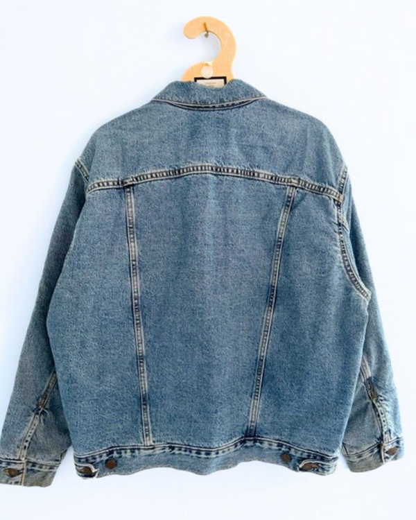 Ragyard Vintage LEVI Tartan Lined Denim Jacket With Detachable Macrame Peacock Collar