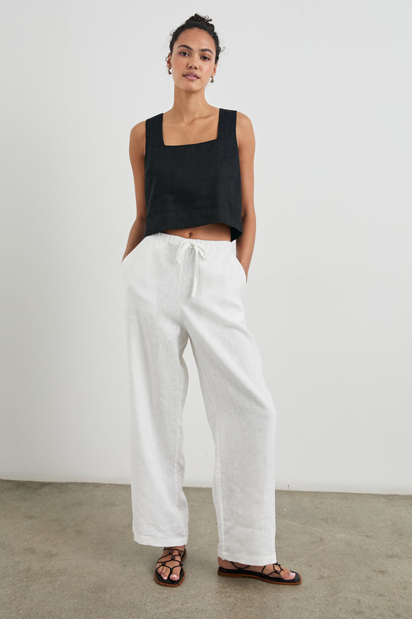 Rails Akira Top Black