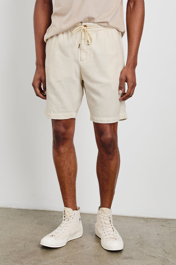 Rails Archer 8.5" Short Ecru