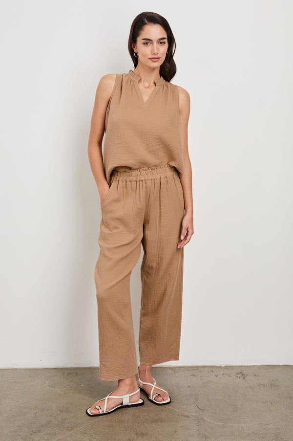 Rails Christy Top Taupe