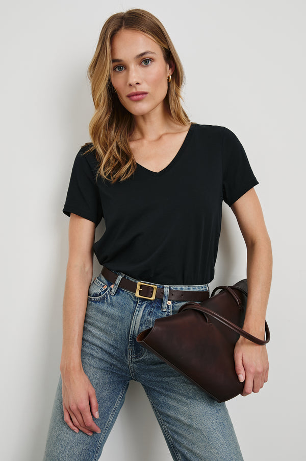 Rails Classic V Neck T-shirt Black