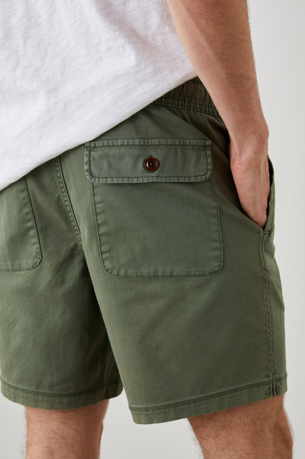 Rails Cruz Short Spring Olive