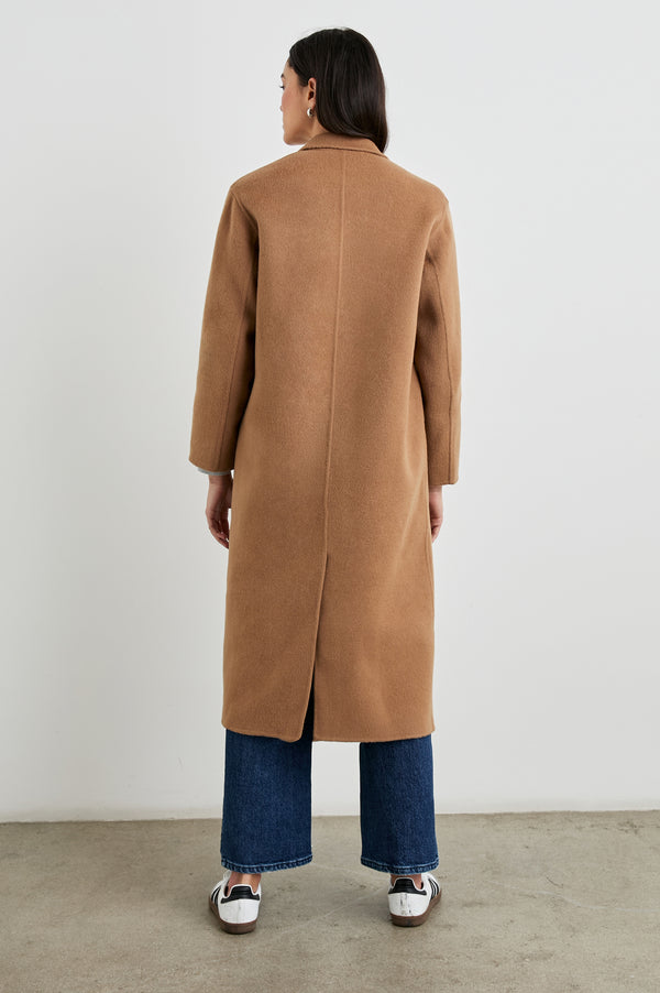 Rails Gallery Coat Camel
