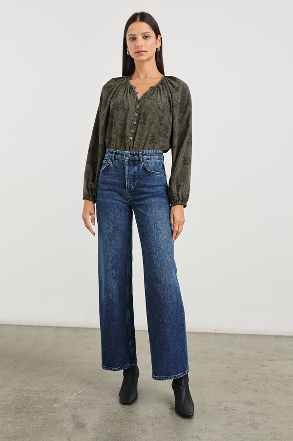 Rails Indi Top Olive Pebble