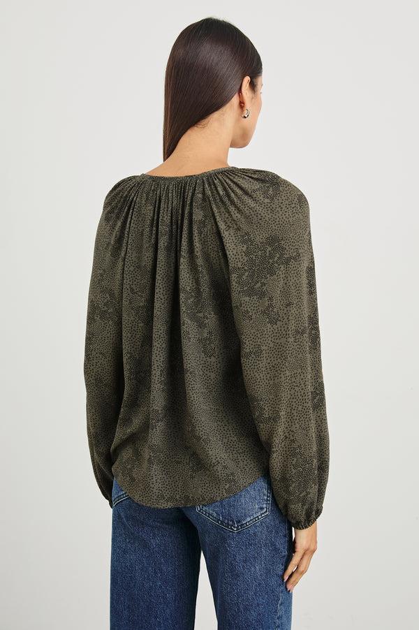 Rails Indi Top Olive Pebble