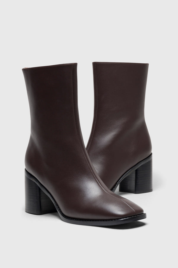 Rails Intentionally Blank Contour Boot Espresso