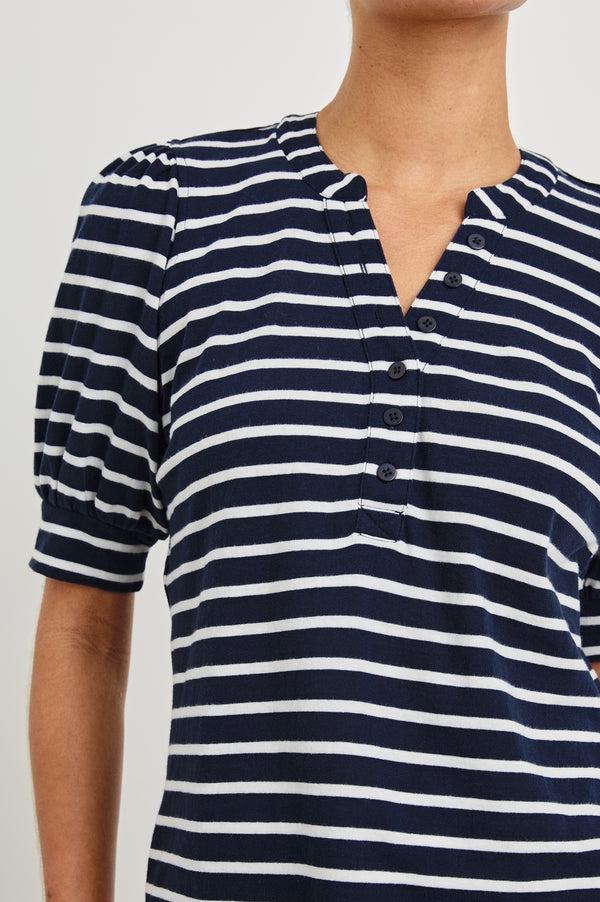 rails Jewel top Navy Ivory Stripe