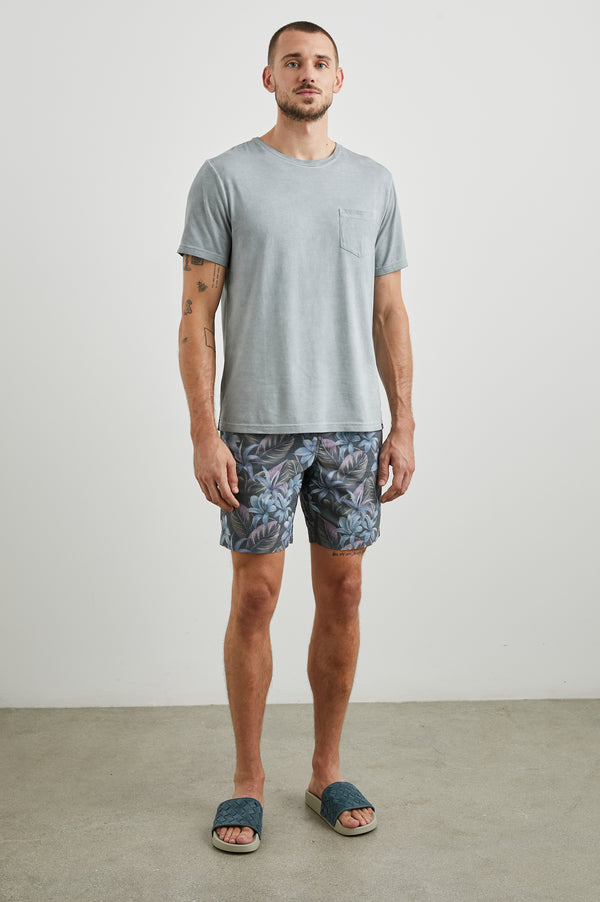 Rails Johnny T-shirt Statue