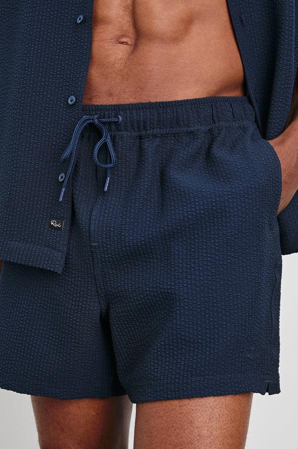 rails La brea swim short Navy Seersucker