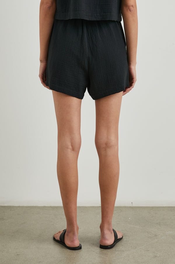 rails Leighton short Black