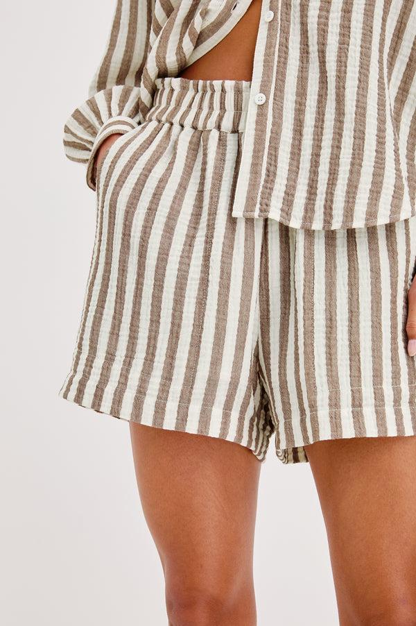rails Leighton short Milos Stripe