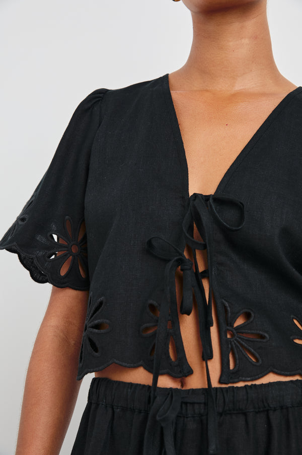 rails Pari top Black Eyelet