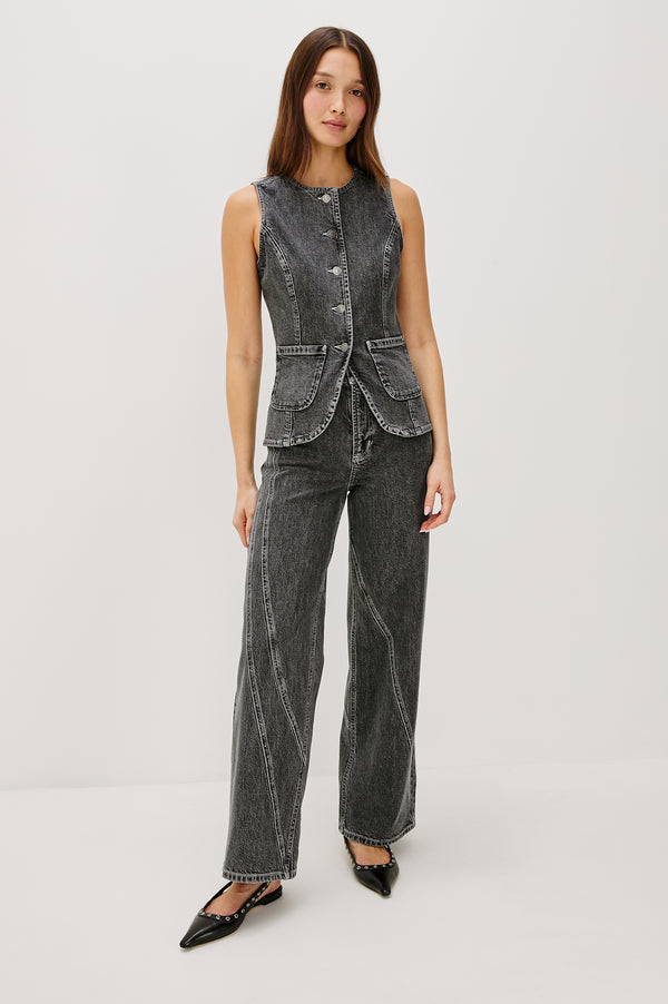 Rails Portola Vest Washed Charcoal