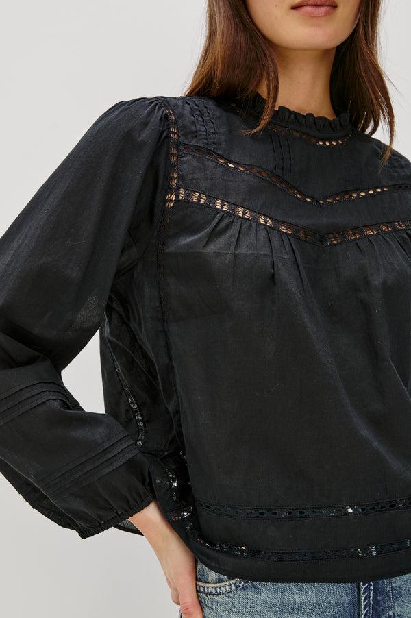 rails Reyna top Black