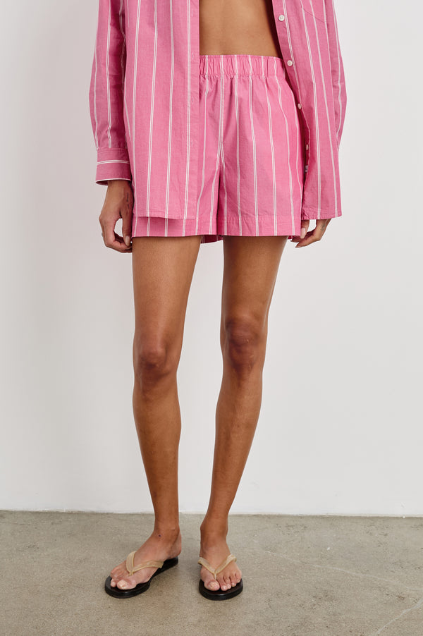 Rails Rocky Short Hibiscus White Stripe