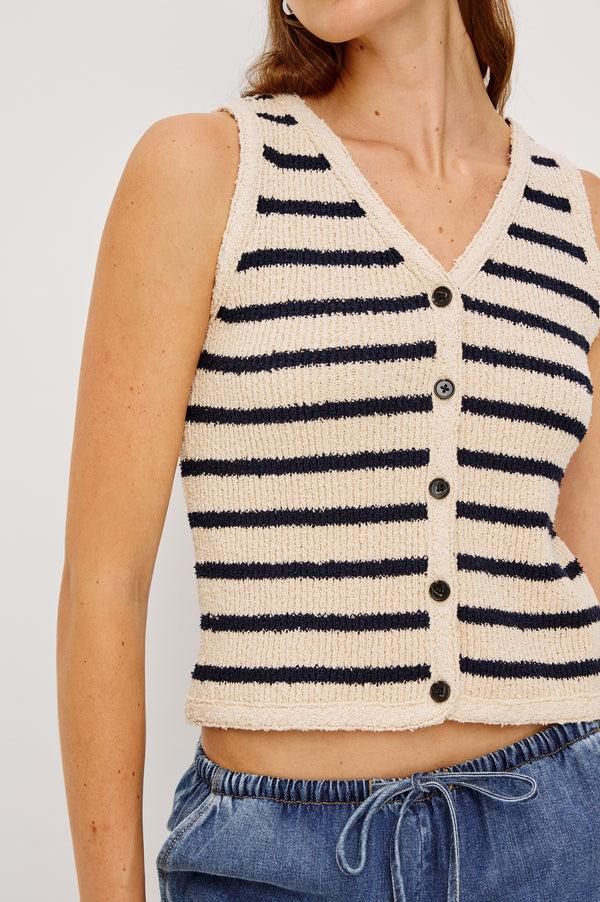 rails Sade vest Ivory Navy Stripe