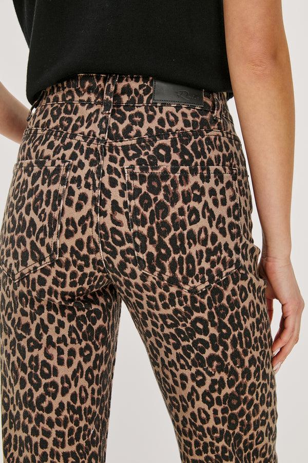 Rails Topanga Straight Brown Nala