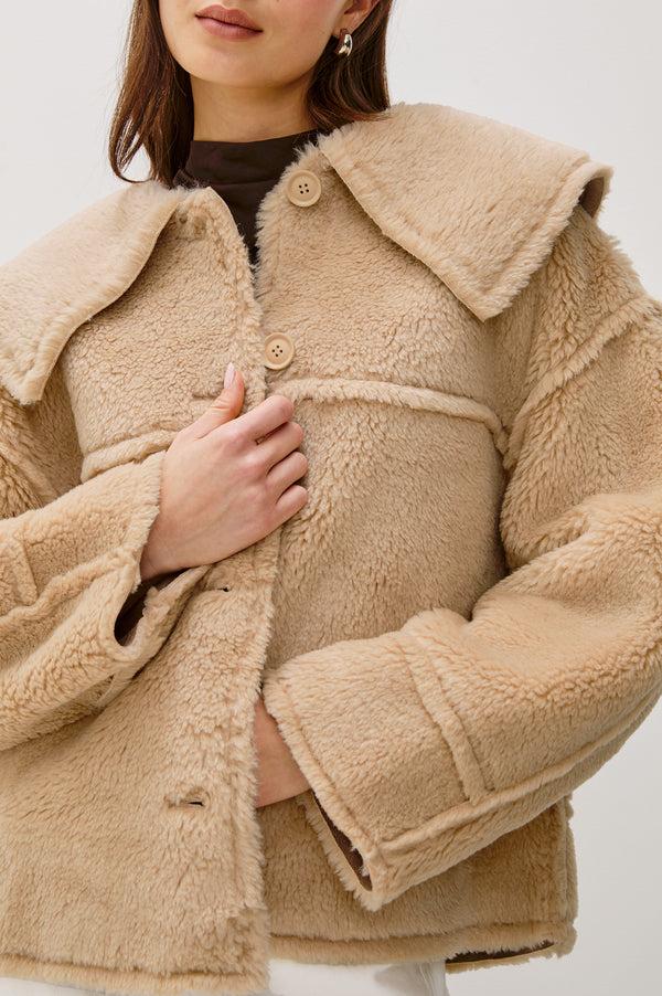 rails Wesson jacket Bluffs