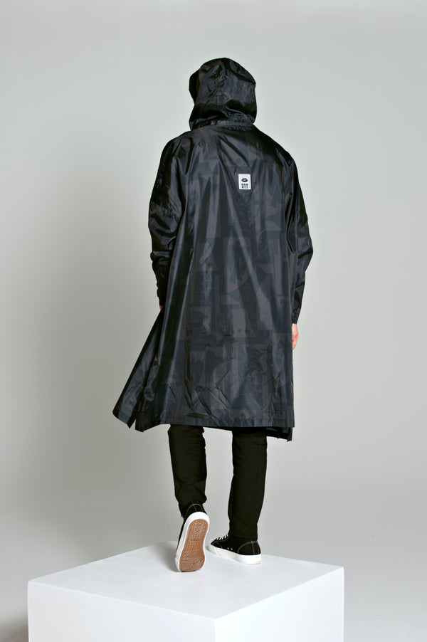 Rainkiss Back To Black Art Camo - Rain Poncho