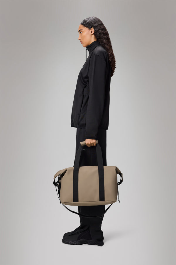 Rains Hilo Weekend Bag Small Beige