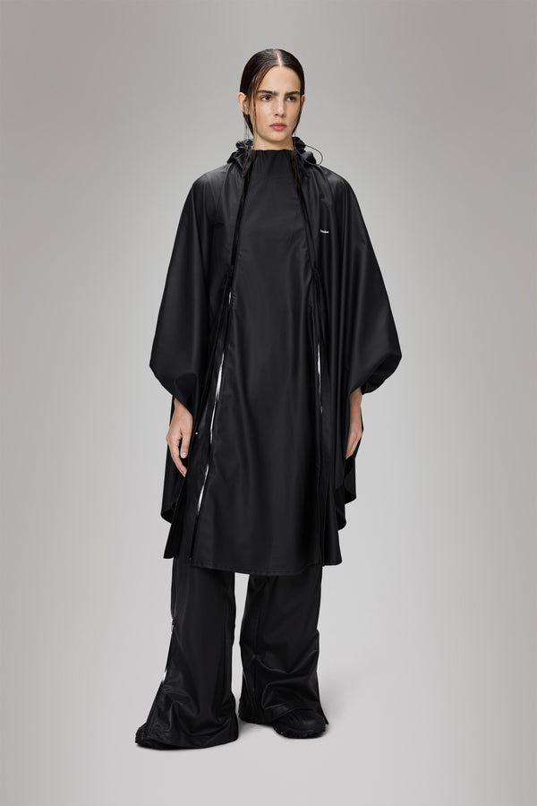 Rains Rains X Umbro Apollo Cape Black