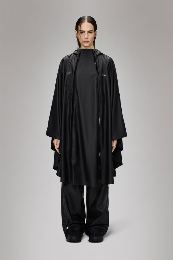 rains Rains x Umbro Apollo Cape Black