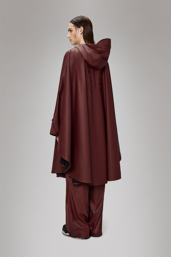 Rains Rains X Umbro Apollo Cape Maroon Red
