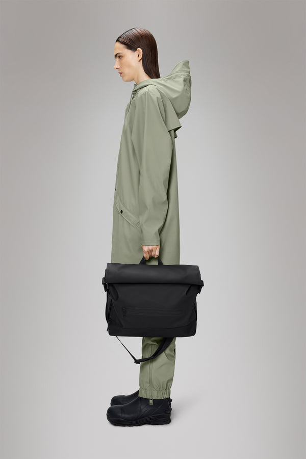 Rains Trail Rolltop Messenger Bag Black