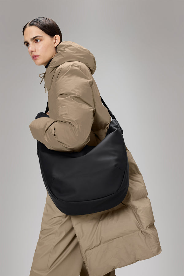 Rains Valera Shoulder Bag Large Black