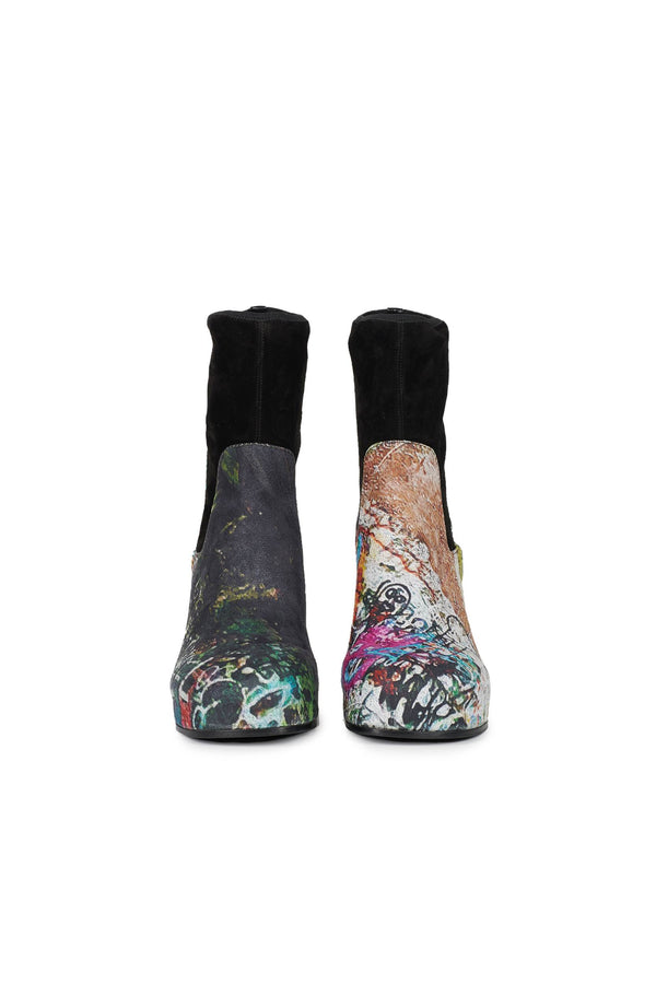 Random Identities Platform Boots - Graffiti