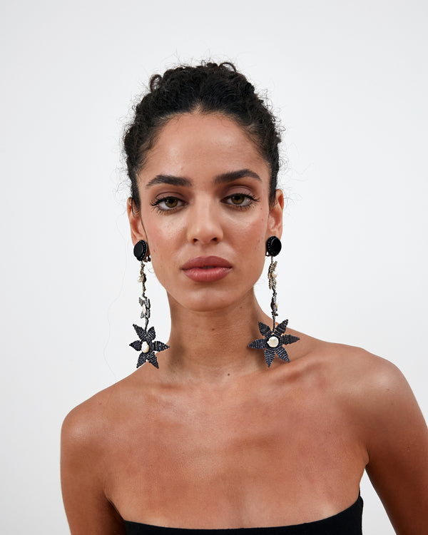 Ranjana Khan Tiered Grey Dégradé Earrings